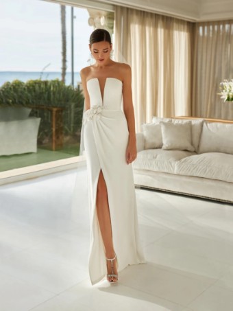 Pronovias #0 thumbnail