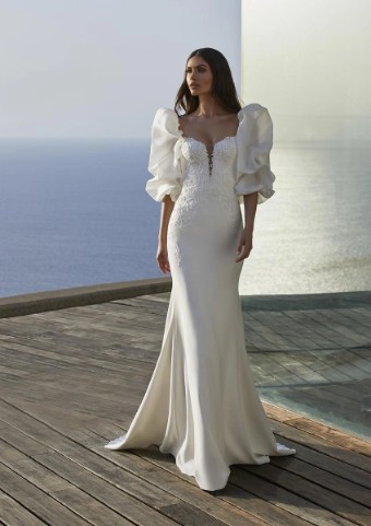 Pronovias #0 thumbnail