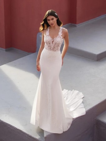 Pronovias #2 thumbnail