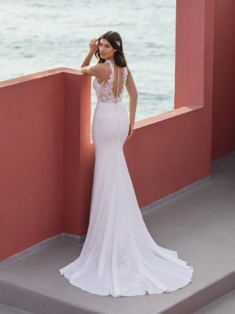 Pronovias #1 thumbnail