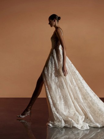 Pronovias #3 thumbnail