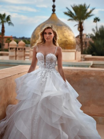Pronovias #2 thumbnail