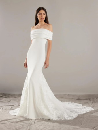 Pronovias #4 thumbnail