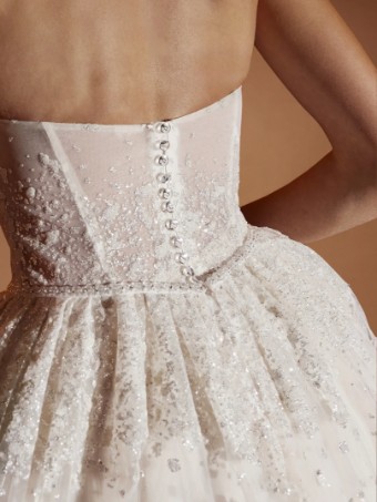 Pronovias #3 thumbnail